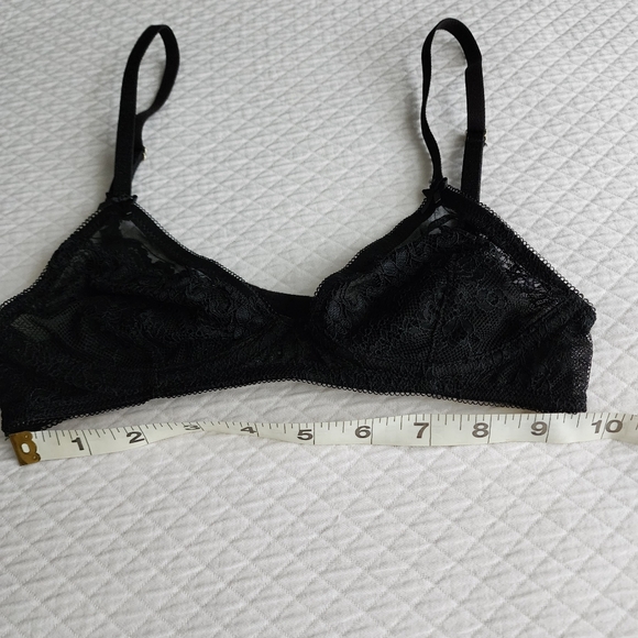 TOP SHOP NEW Lace triangle bralette bra US 2. - Picture 4 of 5